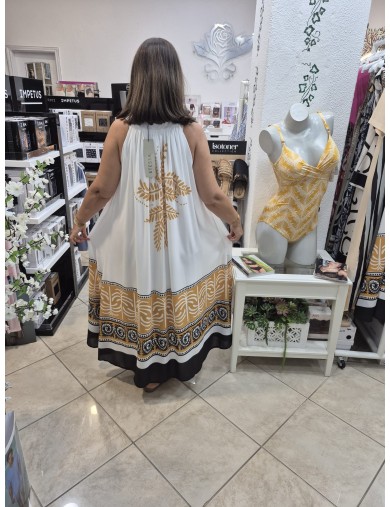 Vestido fluído com estampa tropical