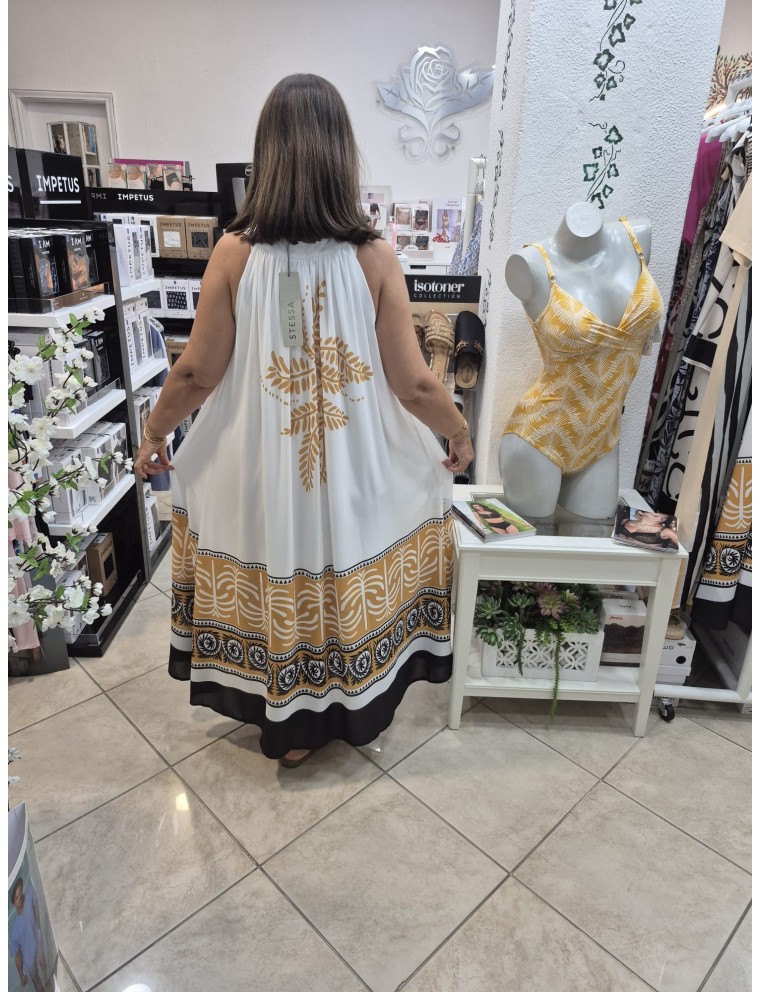 Vestido fluído com estampa tropical